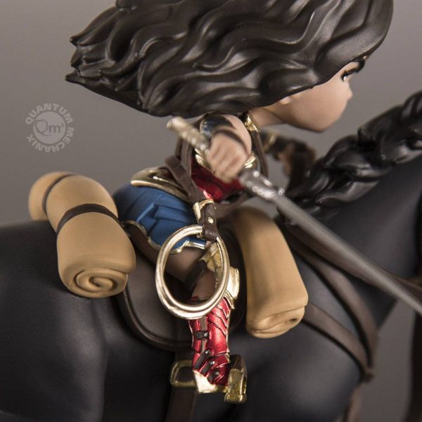 DC COMICS - Figurine Wonder Woman Q-Fig MAX 15 cm – Image 11