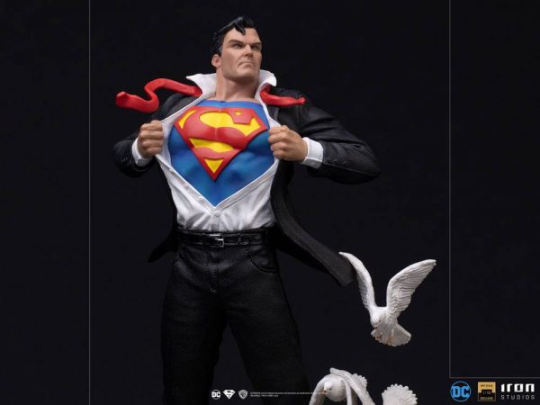 DC COMICS - Statuette Superman Deluxe Art Scale 1/10 (Clark Kent Version) 29 cm – Image 7