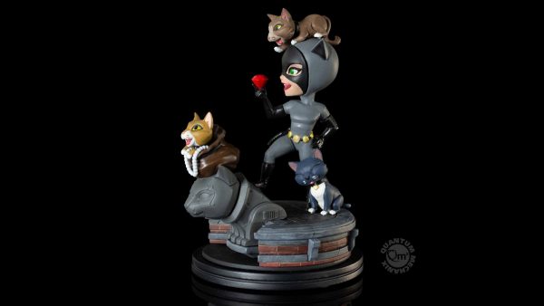 DC COMICS - Figurine Catwoman Q-Fig Elite 12 cm – Image 4