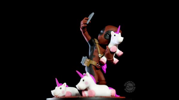 MARVEL - Figurine Deadpool Q-Fig #unicornselfie – Image 8