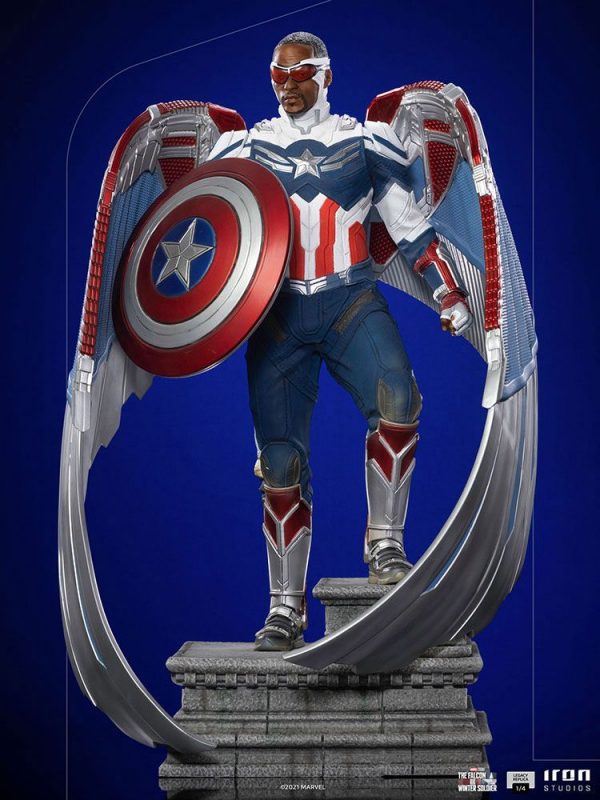 MARVEL - Statuette 1/4 Captain America (Sam Wilson) Legacy Replica – Image 22