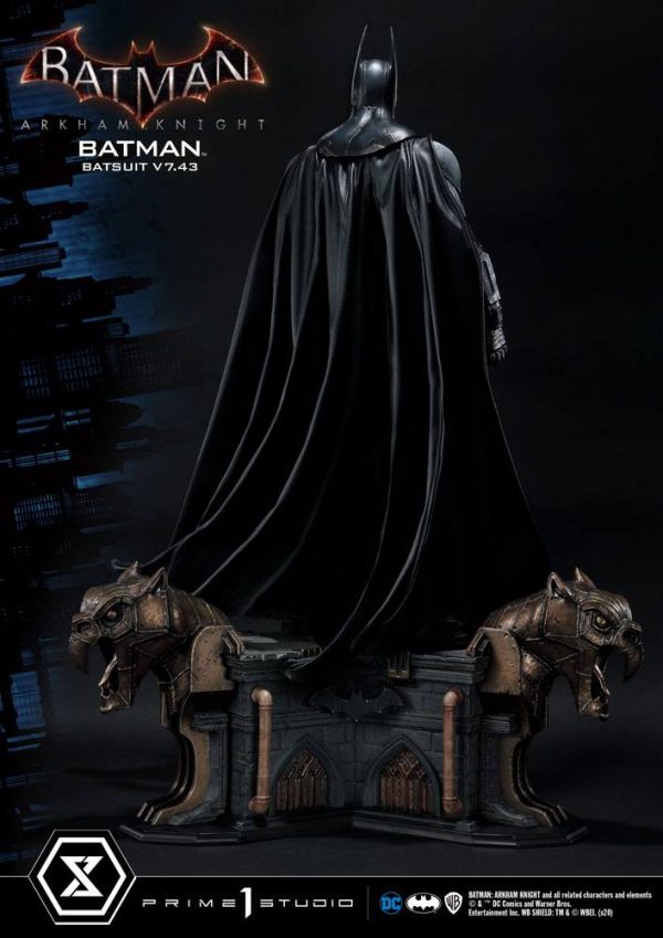 DC COMICS - Statuette Batman Arkham Knight 1/3 Batsuit v7.43 86 cm – Image 5