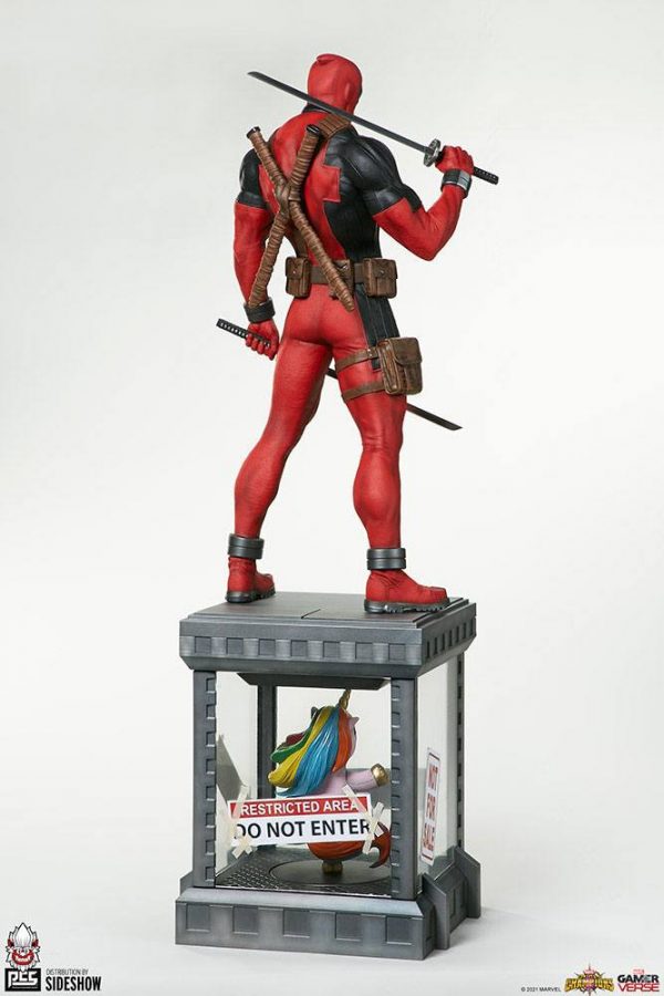 MARVEL - Statuette Deadpool 1/3 Contest of Champions 96 cm – Image 7