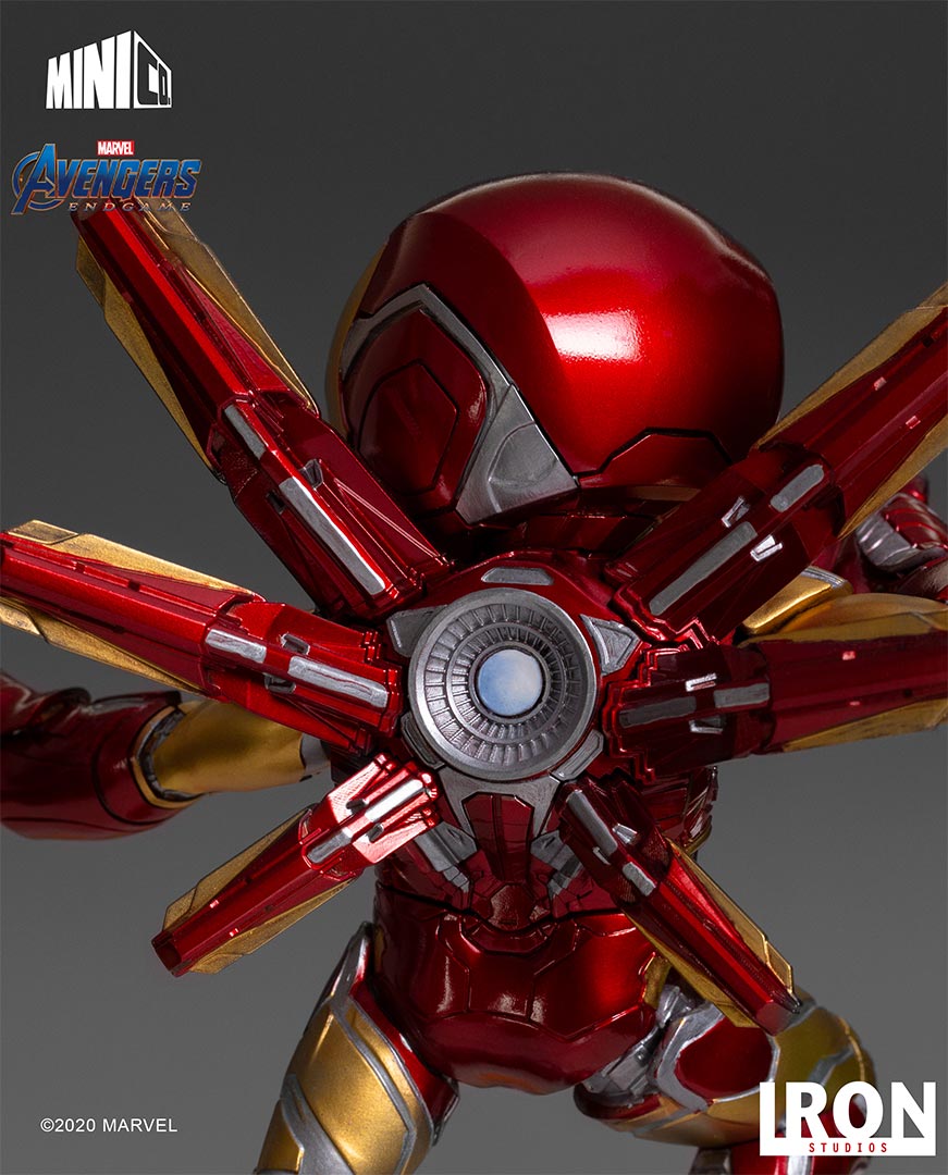 Figurine en carton mini iron man en décollage – marvel avengers - haut 94  cm - Conforama