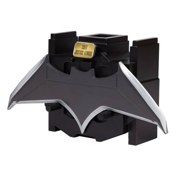 DC COMICS - Batman Réplique 1/1 Batarang Justice League 20 cm – Image 3