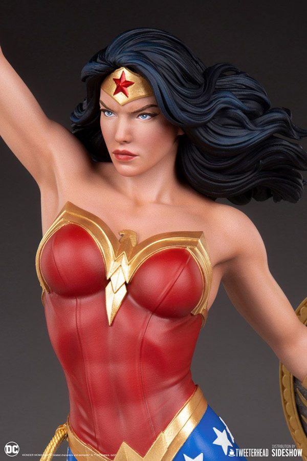 DC COMICS - Statuette 1/4 Wonder Woman Classic 94 cm – Image 13