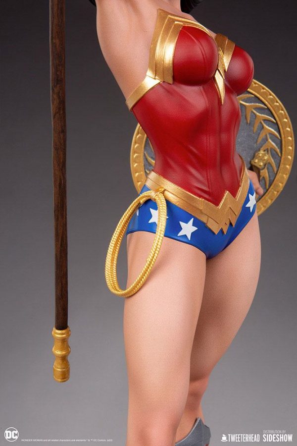 DC COMICS - Statuette 1/4 Wonder Woman Classic 94 cm – Image 14