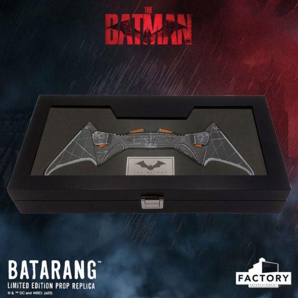 DC COMICS - Réplique 1/1 Batarang The Batman 36 cm – Image 3
