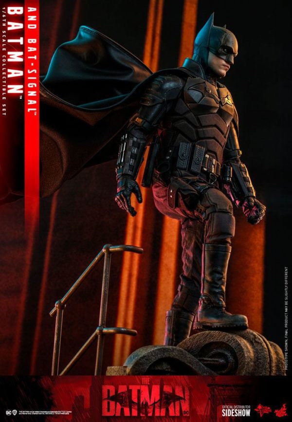 DC COMICS - Figurine Movie Masterpiece 1/6 The Batman avec Bat-Signal 31 cm – Image 6