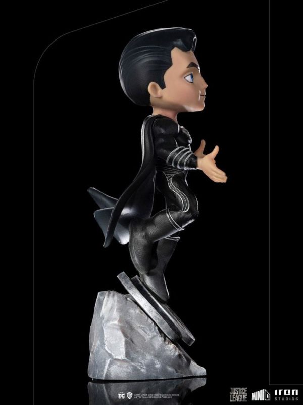 DC COMICS - Figurine Mini Co Deluxe Superman Black Suit (Zack Snyder's Justice League) 18 cm – Image 6