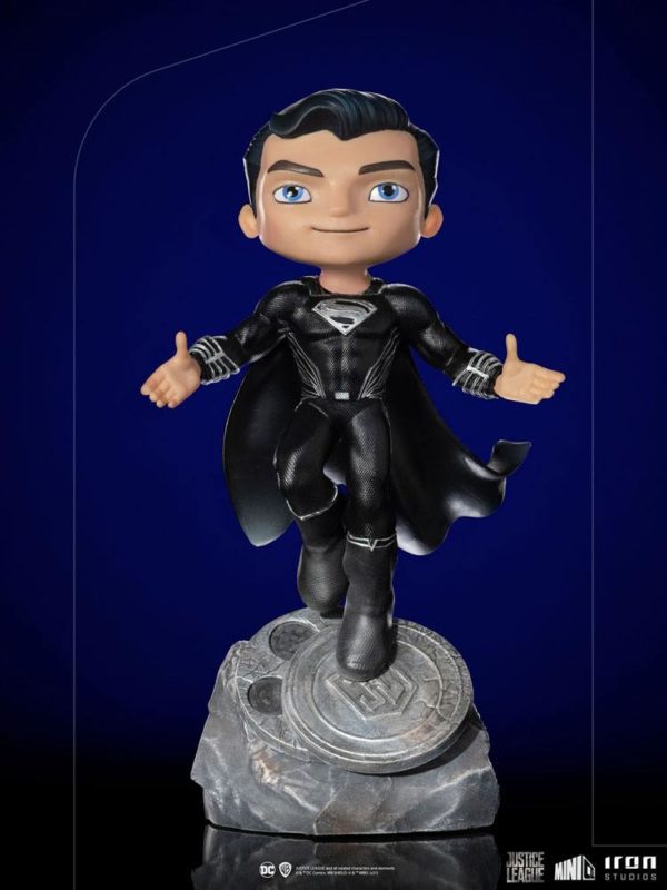 DC COMICS - Figurine Mini Co Deluxe Superman Black Suit (Zack Snyder's Justice League) 18 cm – Image 7