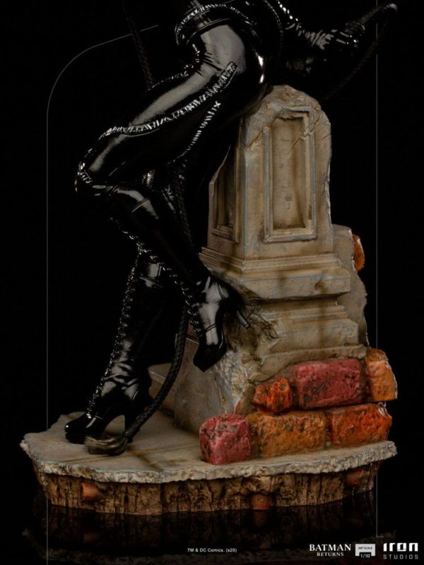 DC COMICS - Statuette Art Scale 1/10 Catwoman (Batman : Le Défi) 20 cm – Image 9