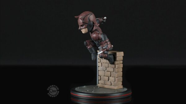 MARVEL- Figurine Daredevil Q-Fig 11 cm – Image 4