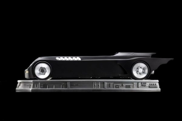 DC COMICS - Batman The Animated Series 1992 Art Scale 1/10 Batmobile 63 cm – Image 5