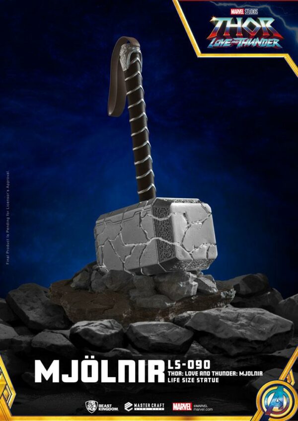 MARVEL - Thor Love and Thunder : Réplique Mjölnir Mighty Thor 53 cm – Image 4