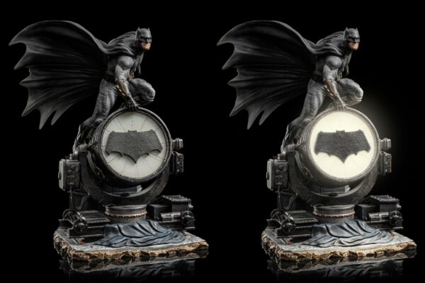 DC COMICS - Statuette Art Scale 1/10 Batman Zack Snyder's Justice League Deluxe 28 cm – Image 8