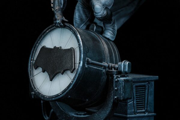 DC COMICS - Statuette Art Scale 1/10 Batman Zack Snyder's Justice League Deluxe 28 cm – Image 13