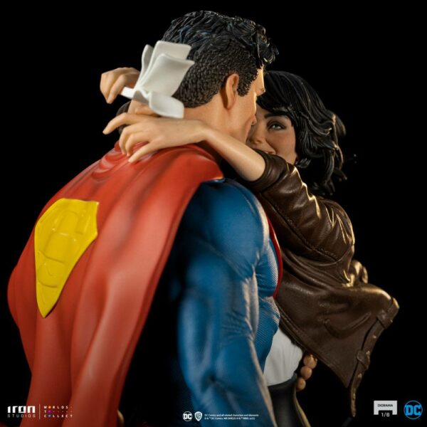 DC COMICS - Diorama 1/6 Superman & Lois Lane 57 cm – Image 15