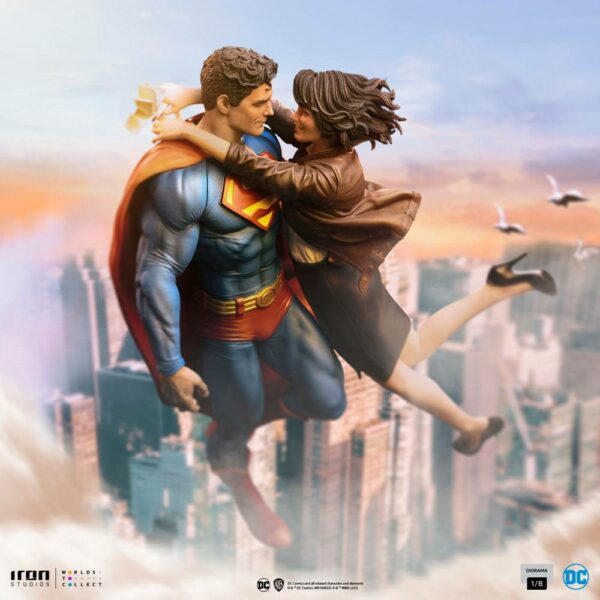 DC COMICS - Diorama 1/6 Superman & Lois Lane 57 cm – Image 17