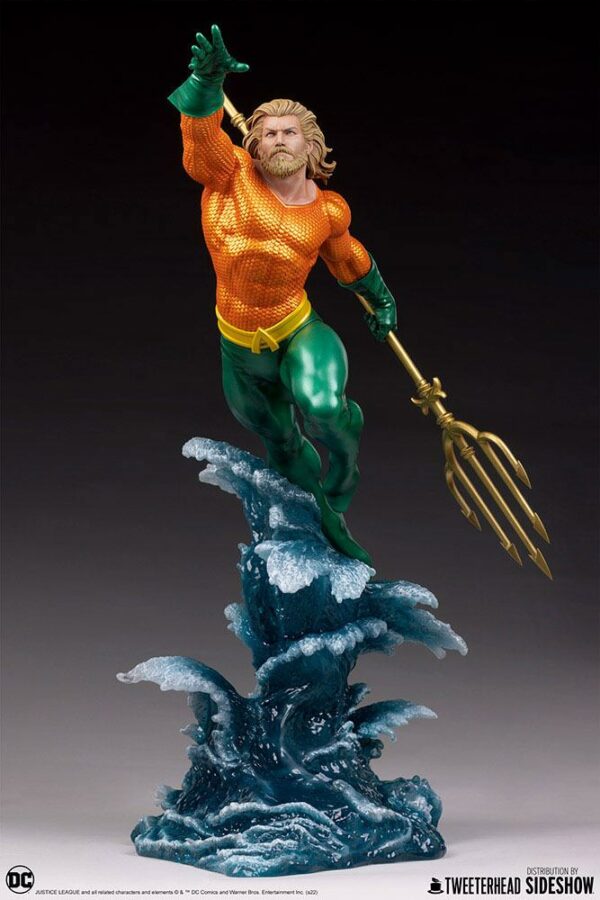 DC COMICS - Statuette Aquaman Classic 51 cm – Image 6