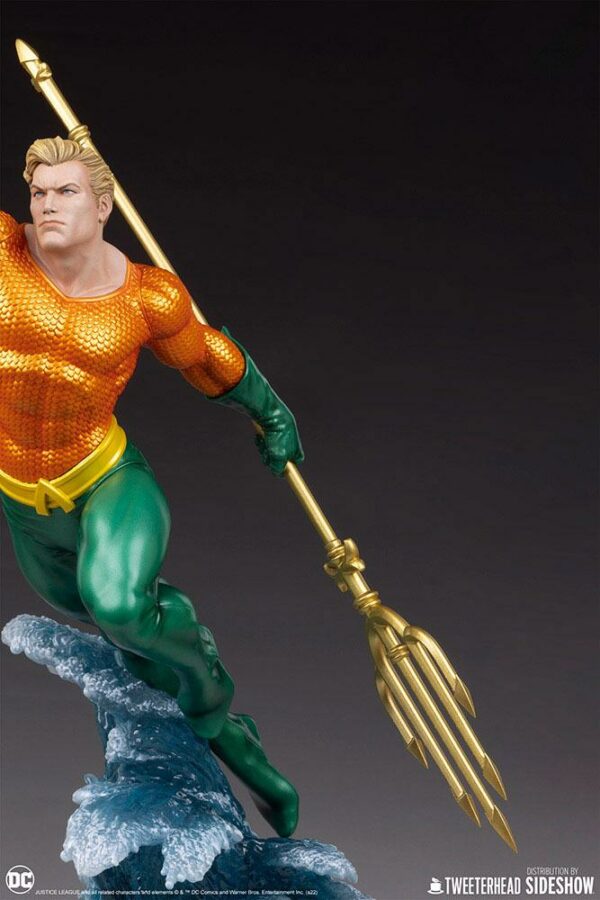 DC COMICS - Statuette Aquaman Classic 51 cm – Image 16