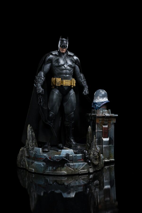 DC COMICS - Statuette BDS Art Scale Deluxe 1/10 Batman Unleashed 24 cm – Image 7
