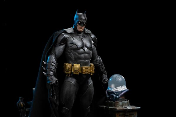 DC COMICS - Statuette BDS Art Scale Deluxe 1/10 Batman Unleashed 24 cm – Image 8