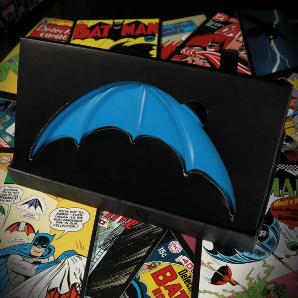DC COMICS - Batarang Vintage Batman Edition Limitée 18 cm – Image 7