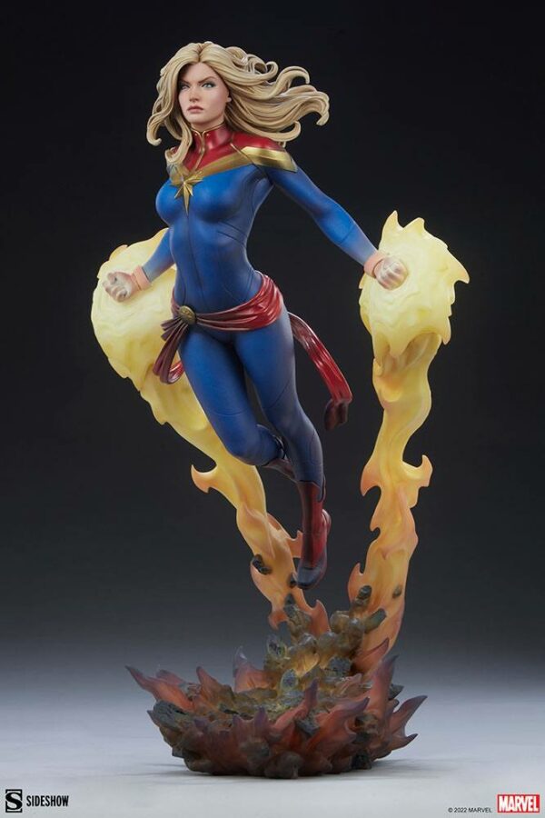 MARVEL - Statuette Premium Format Captain Marvel 60 cm – Image 5