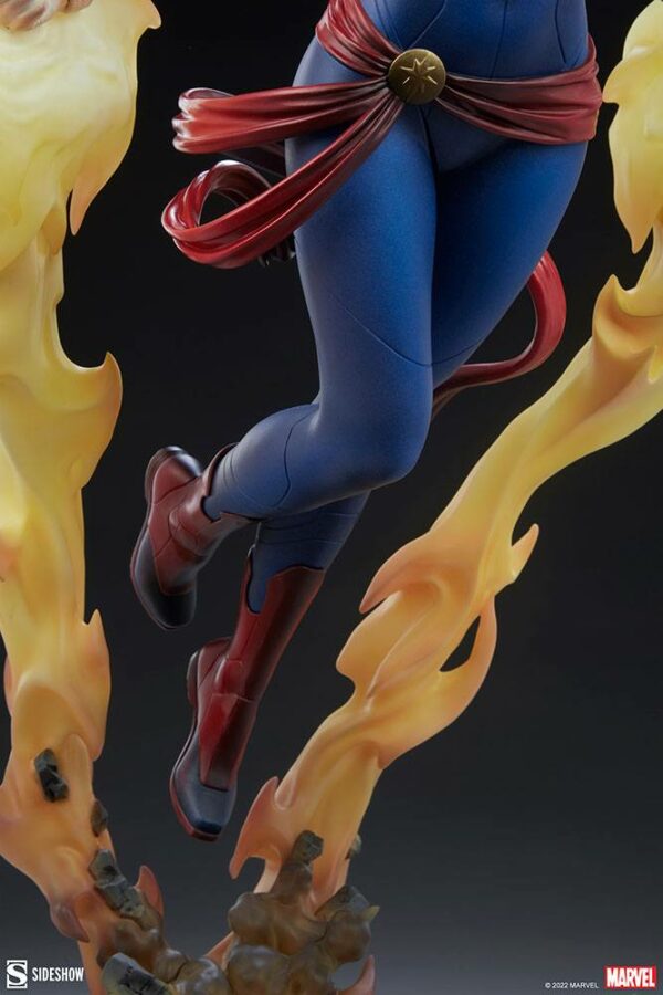 MARVEL - Statuette Premium Format Captain Marvel 60 cm – Image 15