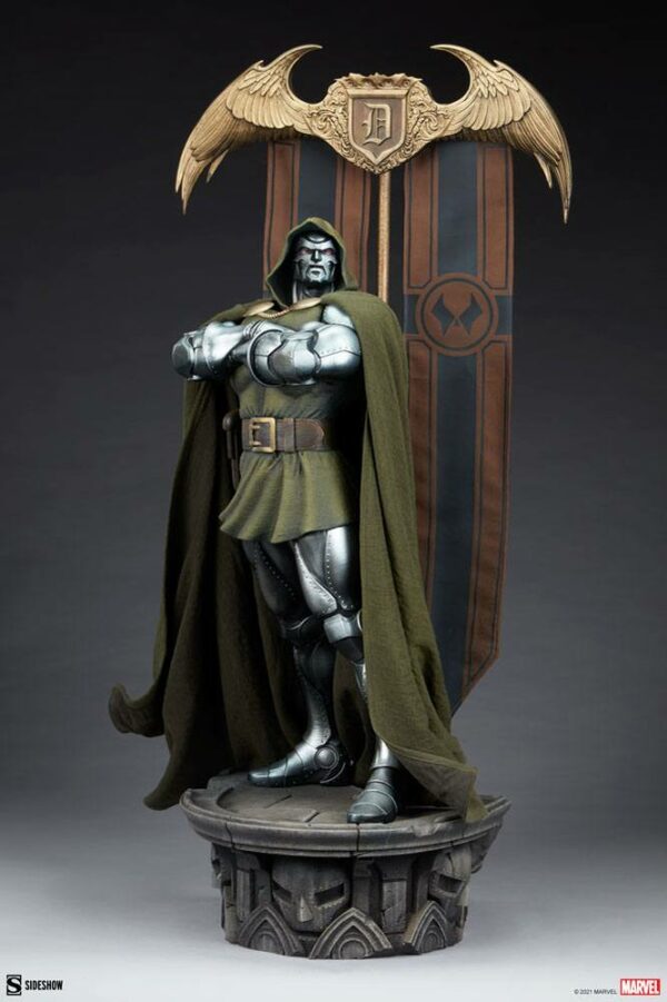 MARVEL - Statuette Doctor Doom 69 cm – Image 4