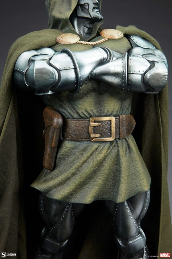 MARVEL - Statuette Doctor Doom 69 cm – Image 15
