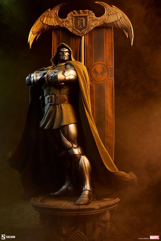 MARVEL - Statuette Doctor Doom 69 cm