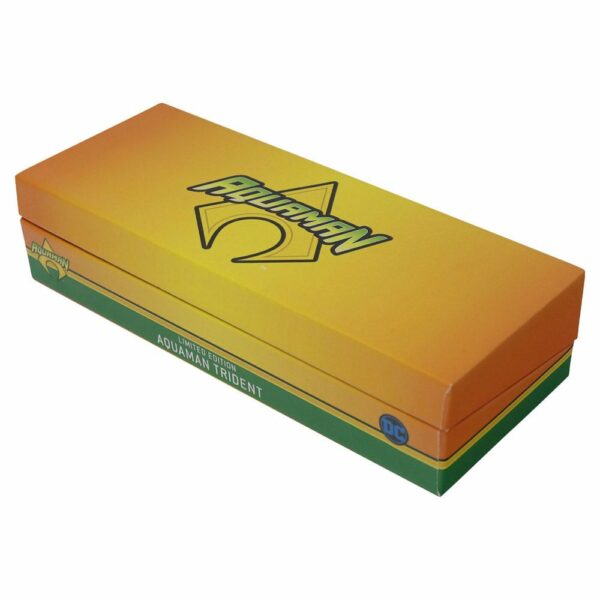 DC COMICS - Mini Réplique Trident Aquaman Plaqué Or – Image 3