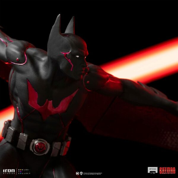 DC COMICS - Statuette 1/10 Art Scale Batman Beyond 29 cm – Image 10