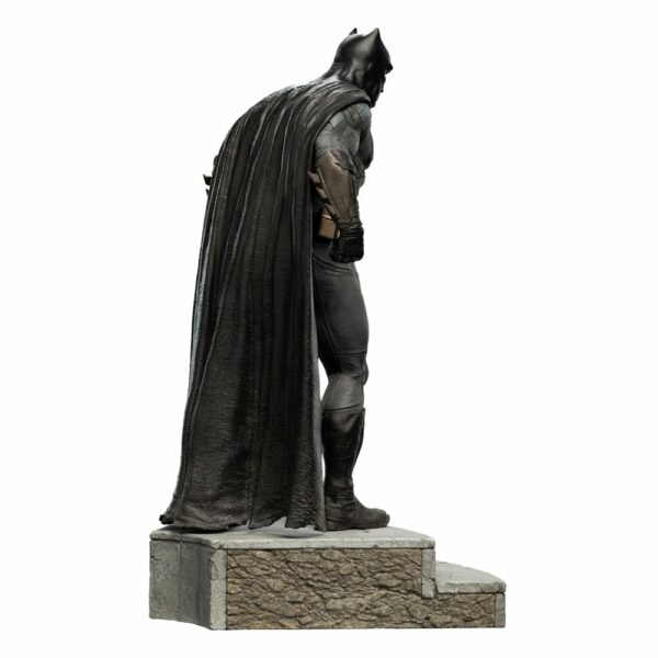 DC COMICS – Statuette Batman 1/6 Zack Snyder’s Justice League 37 cm – Image 5