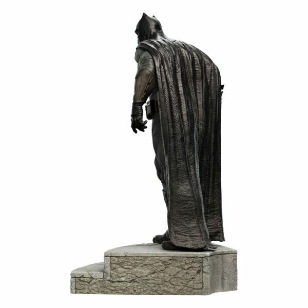 DC COMICS – Statuette Batman 1/6 Zack Snyder’s Justice League 37 cm – Image 7