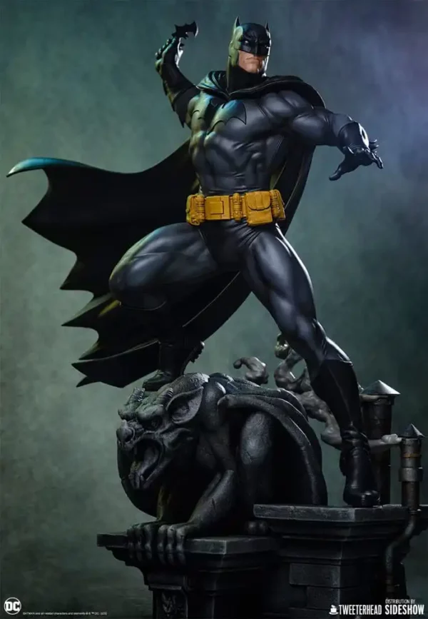 DC COMICS - Statuette 1/6 Batman (Black and Gray Edition) 50 cm – Image 7