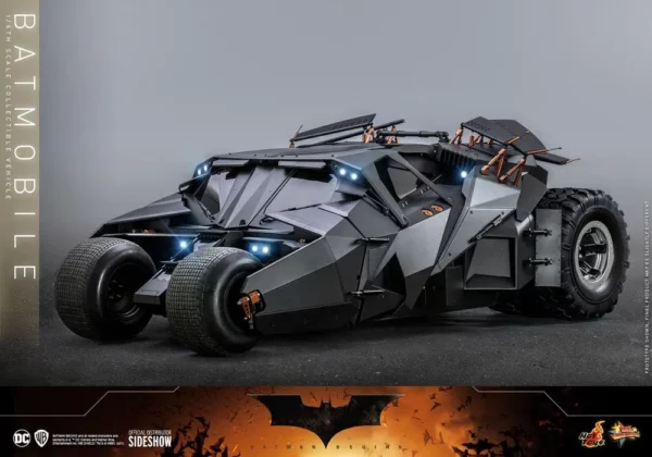 DC COMICS - Batmobile Movie Masterpiece The Dark Knight 73 cm – Image 3