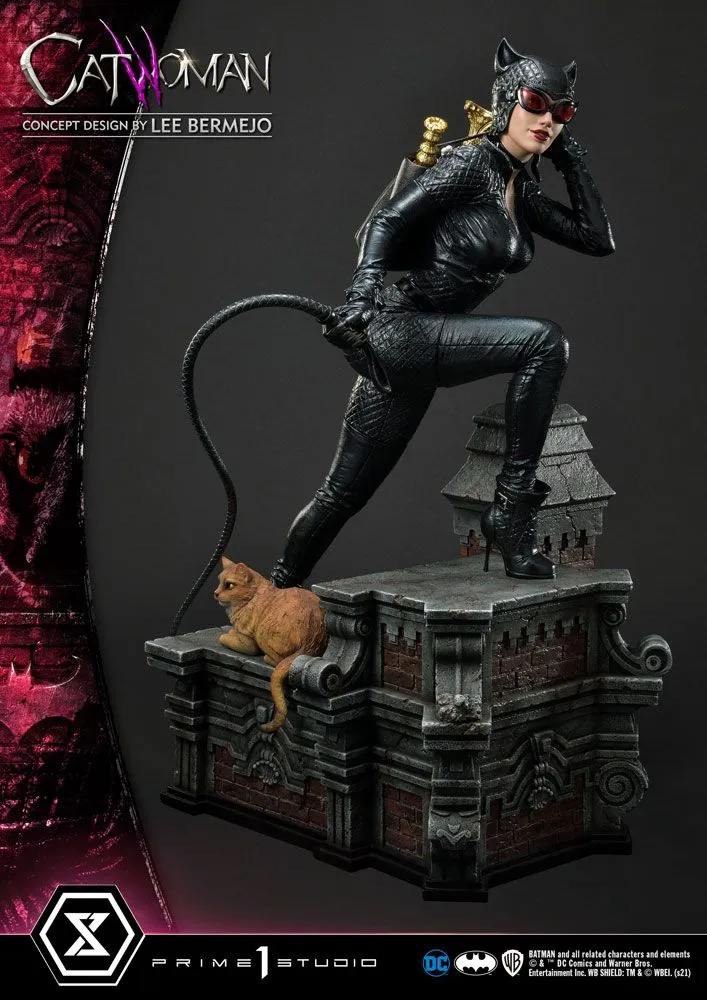 DC COMICS - Statuette 1/3 Catwoman 69 cm