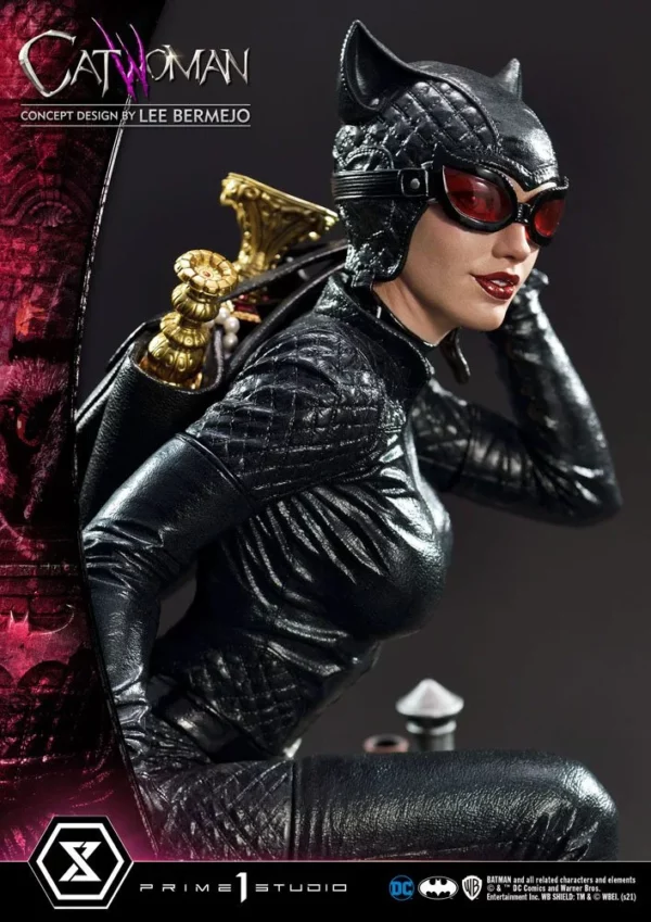 DC COMICS - Statuette 1/3 Catwoman 69 cm – Image 2