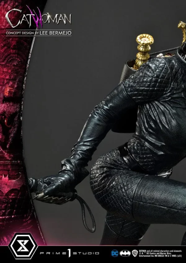 DC COMICS - Statuette 1/3 Catwoman 69 cm – Image 7