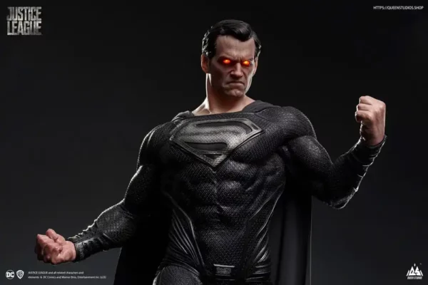 DC COMICS - Statuette 1/3 Superman Black Suit Version Regular Edition 80 cm – Image 28
