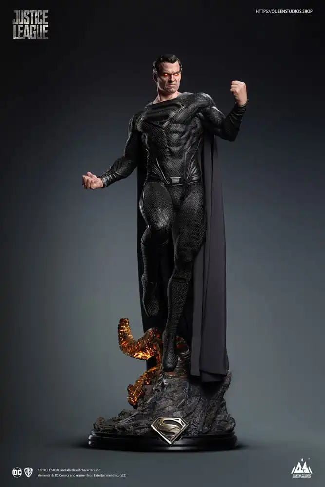 DC COMICS – Statuette 1/3 Superman Black Suit Version Special Edition 80 cm