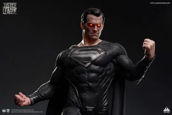 DC COMICS – Statuette 1/3 Superman Black Suit Version Special Edition 80 cm – Image 26