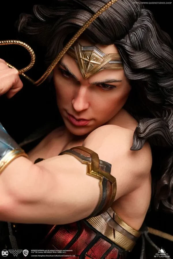 DC COMICS - Statuette 1/4 Wonder Woman Early Bird Version 47 cm – Image 3