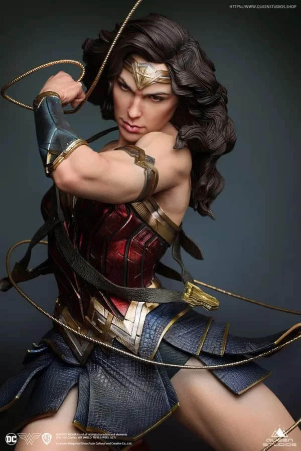 DC COMICS - Statuette 1/4 Wonder Woman Early Bird Version 47 cm – Image 6