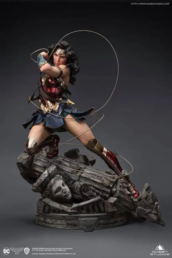 DC COMICS - Statuette 1/4 Wonder Woman Early Bird Version 47 cm – Image 14
