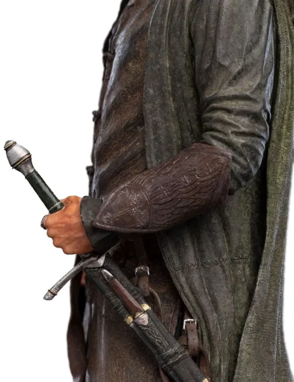 LE SEIGNEUR DES ANNEAUX – Statuette 1/6 Aragorn (Classic Series) 32 cm – Image 9