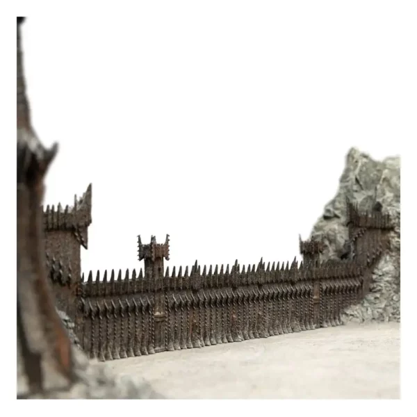 LE SEIGNEUR DES ANNEAUX – Statuette The Black Gate of Mordor 15 cm – Image 3